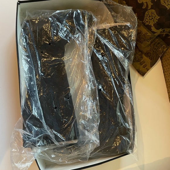 NEW Via Spiga NETTARE Black Suede Wedge Boots Sz 8 - Picture 6 of 10